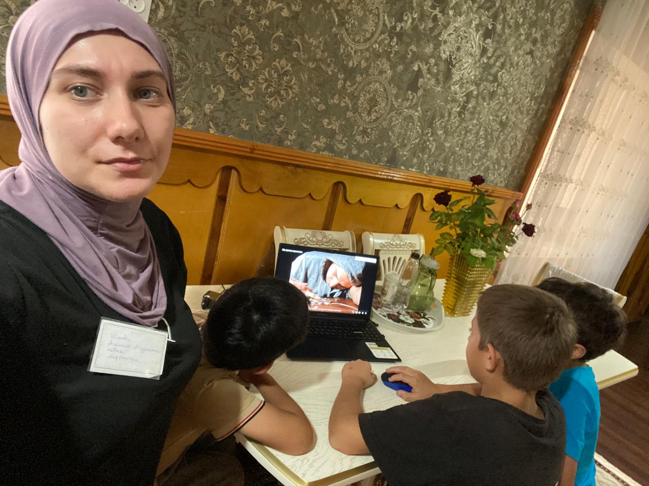 Будни медсестры с функцией сиделки Исаевой Аминат.